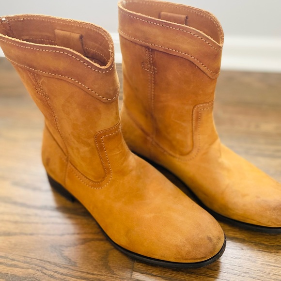 Frye Leather Women Short Riding Boot 3471443 size 6 - Picture 4 of 10